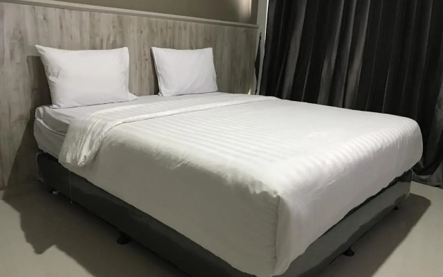 Louise Place by Oyo Rooms