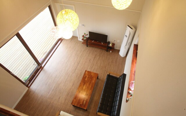 Jeju Bettoron Pension