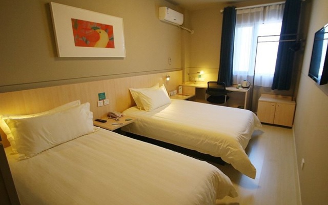 Jinjiang Inn Shanghai Baoshan Gongfu New Village Hulan Road Subway Station Branch – Guest Rooms – Shanghai