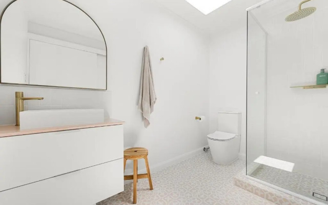 River Sands Apartments