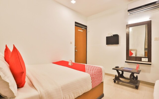 OYO 3914 Hotel Legend