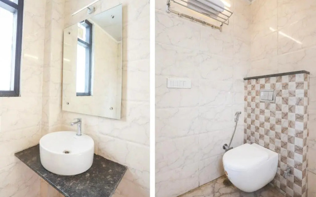 Hotel The Mayur Legacy by OYO Rooms