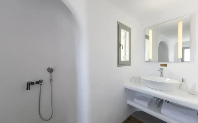 Villa Mykonian Blue