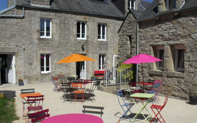 Hôtel La Roche du Marais