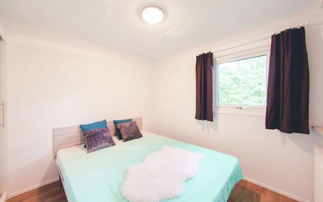 Comfortable Chalet on the Edge of the Forest