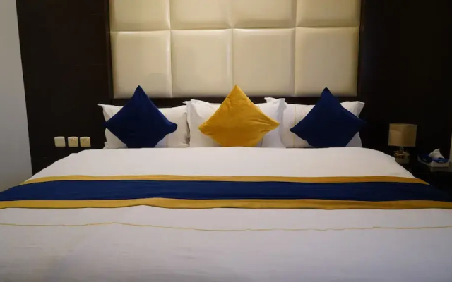 Dana Hotel Suites