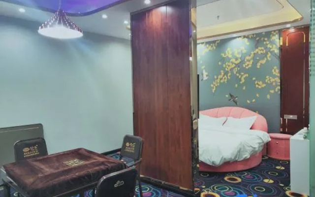 Fangcheng Roman Theme Hotel – Guest Rooms – Nanyang