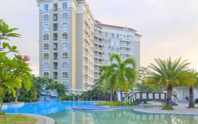 Bellini Suites at Presidio, Lakefront