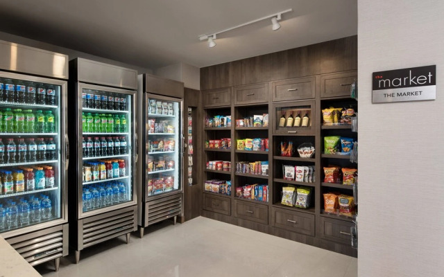 Residence Inn by Marriott Montreal Midtown