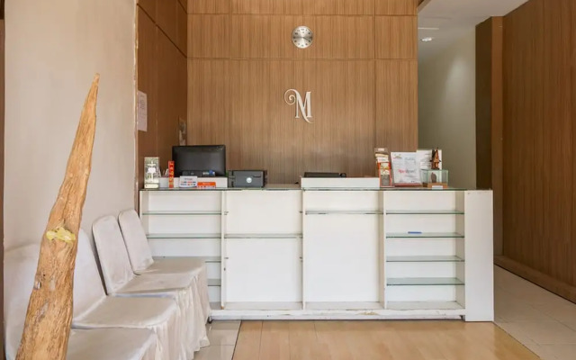 Maps Hotel by RedDoorz