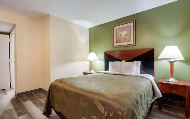 Quality Inn Baytown - Houston East