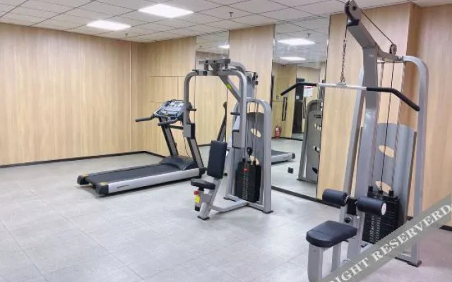 Ibis Hotel (Shenyang Middle Street Forbidden City)