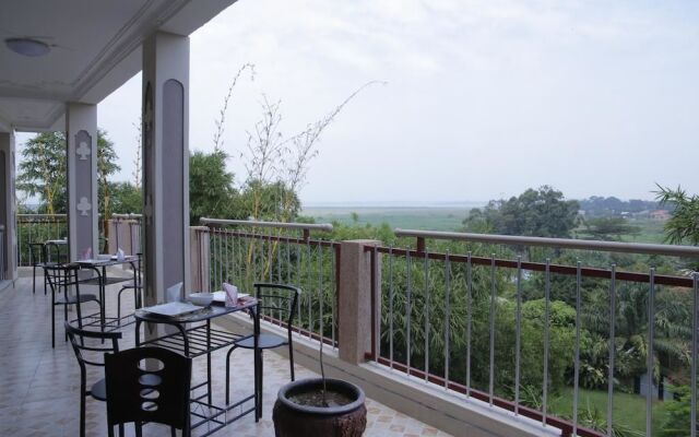 Crystal Hotel Apartments Entebbe