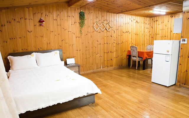 Wonju Munmak-eup Healing & Recreation Park Pension