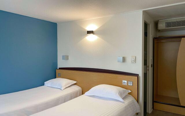 Hotel Kyriad Direct Roanne