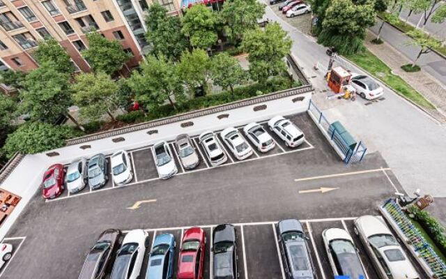 Home Inn (Wuxi Qingqi Road Wanda Plaza)