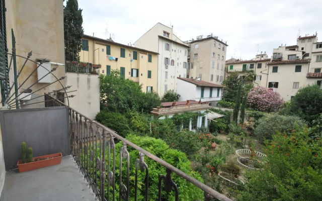 A Few Steps To Independence Square Delightful 3BD