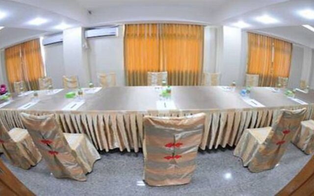 Shwe Phyu Hotel