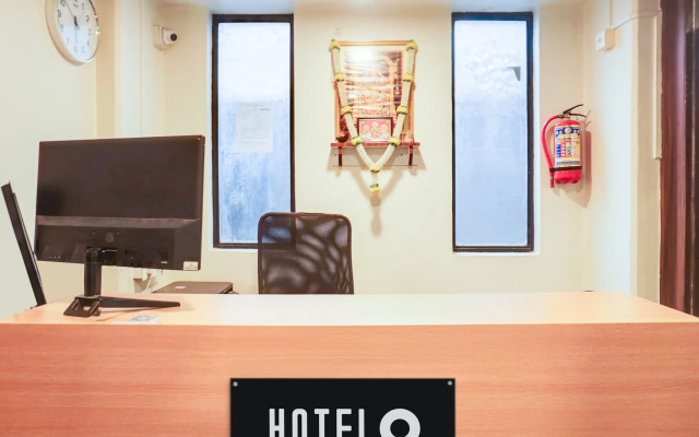 OYO Flagship 44951 Chaitanya