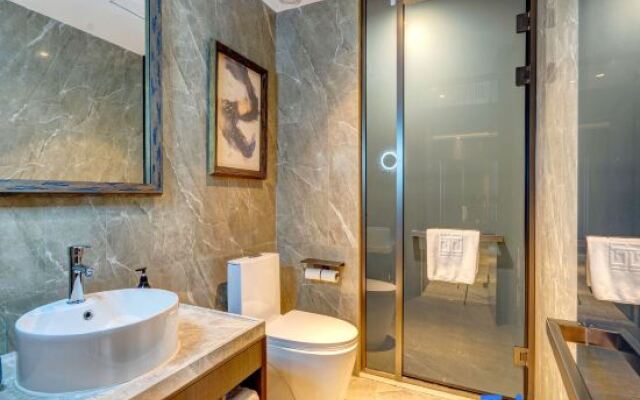 Rezen Dong Hotel (Harbin Railway Station)