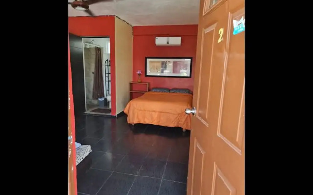 Independent Apartment Wifi AC, Stove, Fridge, TV