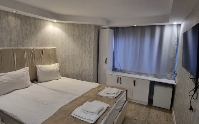 Diamond Pruva Hotel