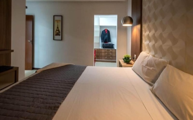 W4 Hotel