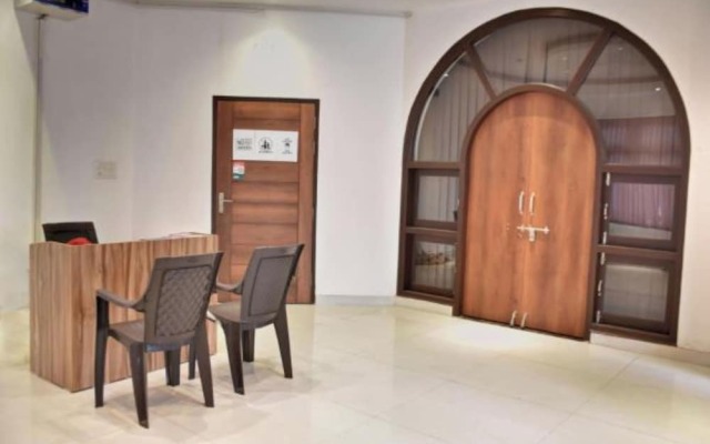 Goroomgo Maujis Villa Guest House Prayagraj