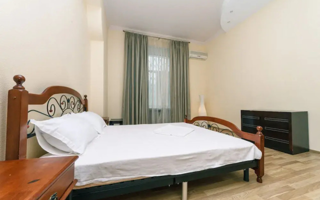 Palace of Sport Apartment