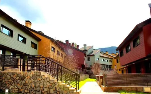 Xinbajia Ski Villa