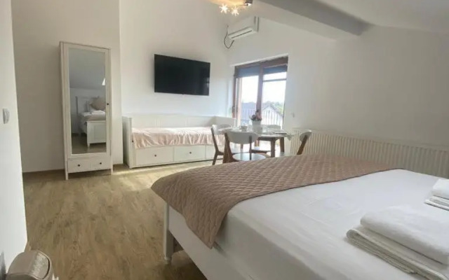 Ami Apartment Airport, Therme & FREE PARKING