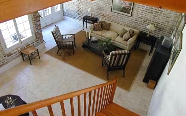 21 East Battery Bed & Breakfast