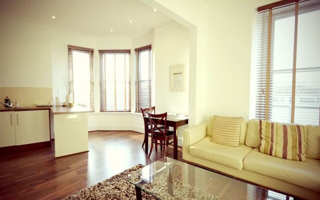 Howburn Residence