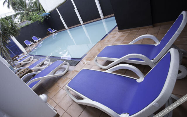 Sea port hotel
