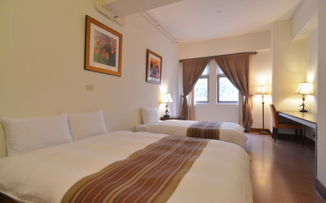 Yago Lodge