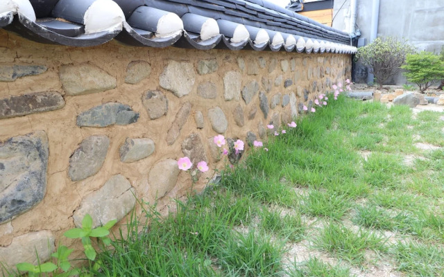 Nadul Hanok
