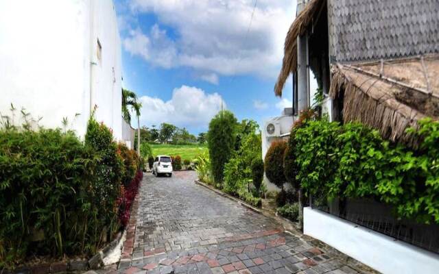 Belvilla Seaside Hermitage Bungalow Canggu Beach