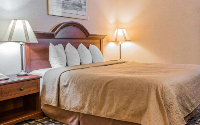 Quality Inn Grand Rapids North