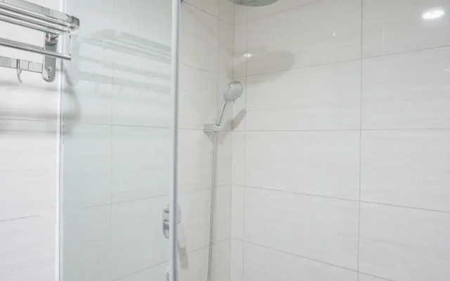 Fancy And Nice 1Br At Ciputra International Apartment