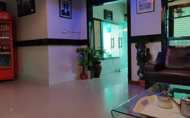 Hotel Rise Inn