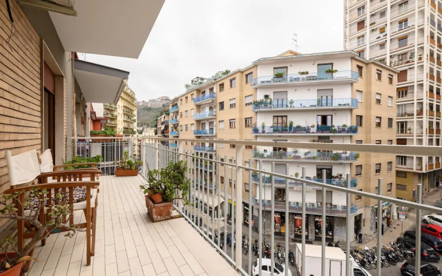 Via Arangio Ruiz 69 in Napoli