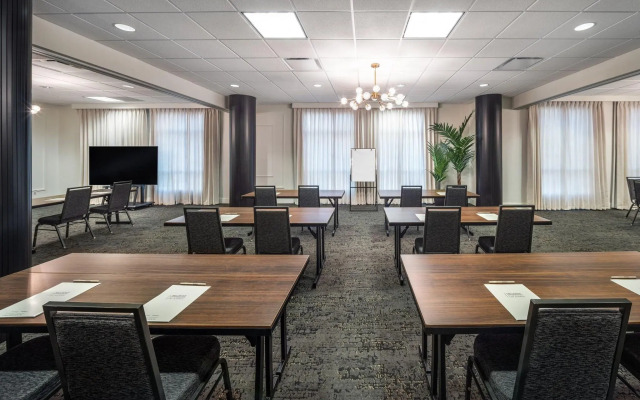 Residence Inn by Marriott Calgary South