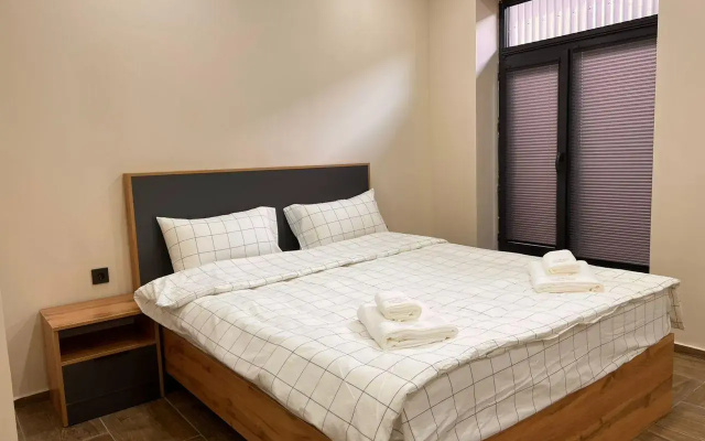 Boutique Hotel 108 (Бутик 108)