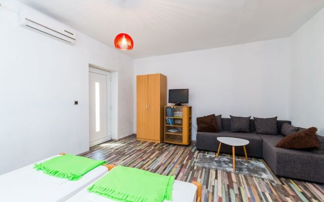 Apartments Sany