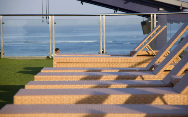 Sulis Beach Hotel and Spa