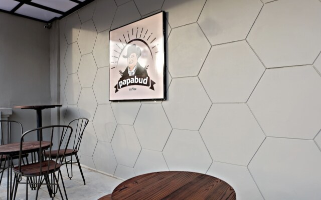 Super OYO 2756 Anata