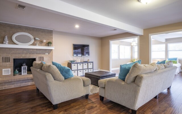 Blues Escape by RedAwning