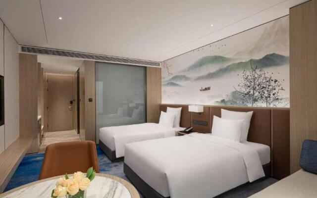 Pullman Huai'an Falcon Hotel
