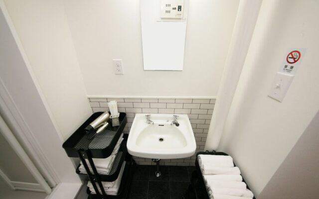 goom Hotel Hakata-Higashihie-Ekimae