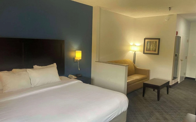 Comfort Inn & Suites Trussville I-59 Exit 141
